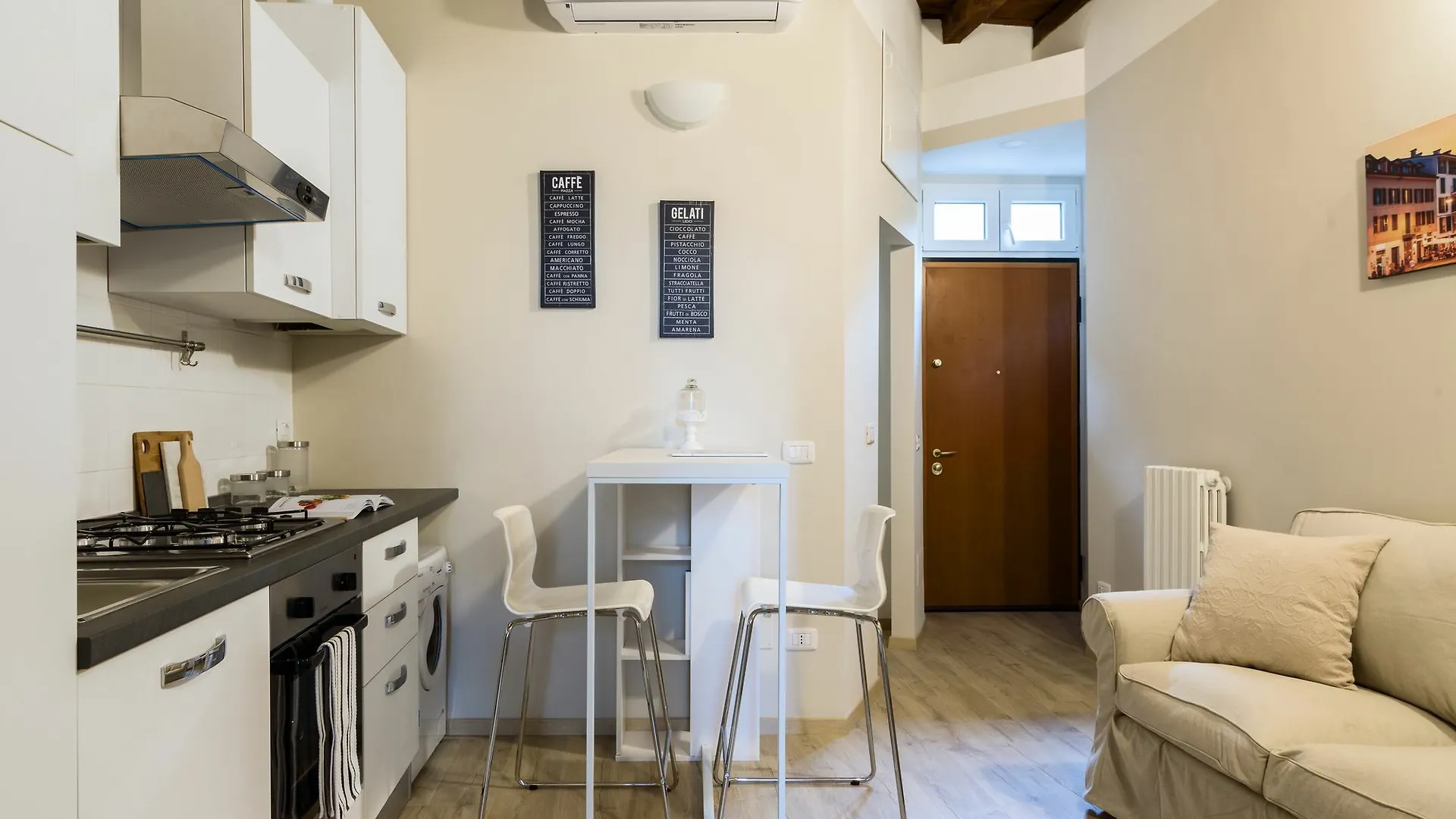Altido Gracious Navigli Flat, Easy Access To Milan Centre Apartment